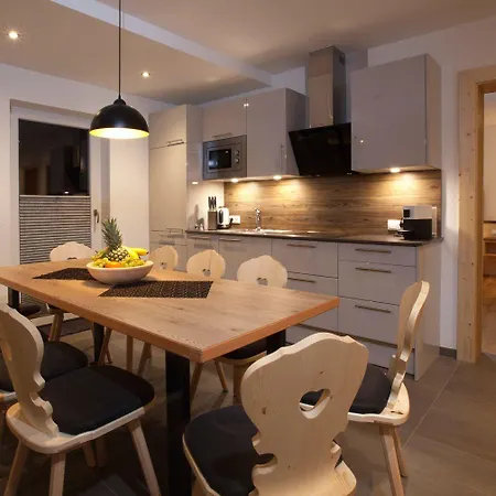 Lejlighedshotel Palazi & 4*