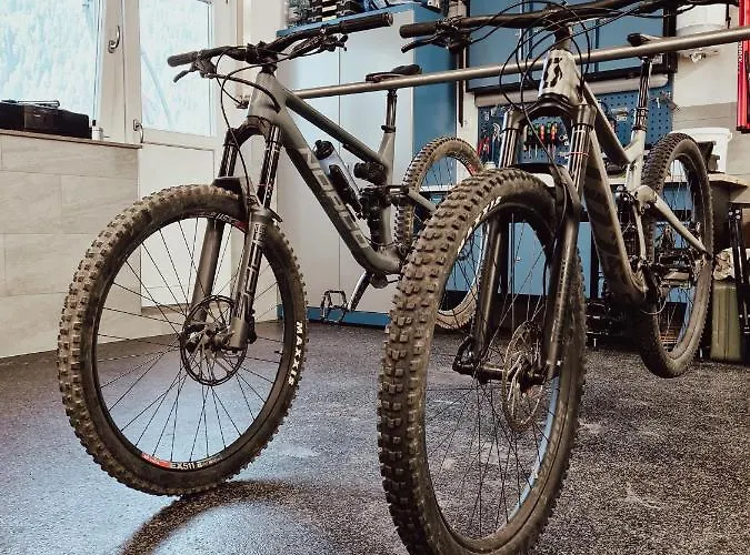 アパートホテル Palazi &