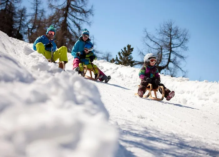 Palazi & アパートホテル