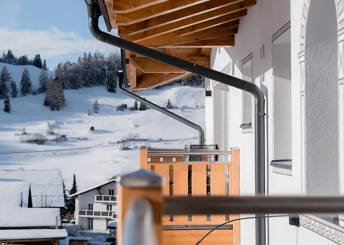 Palazi & アパートホテル 4*