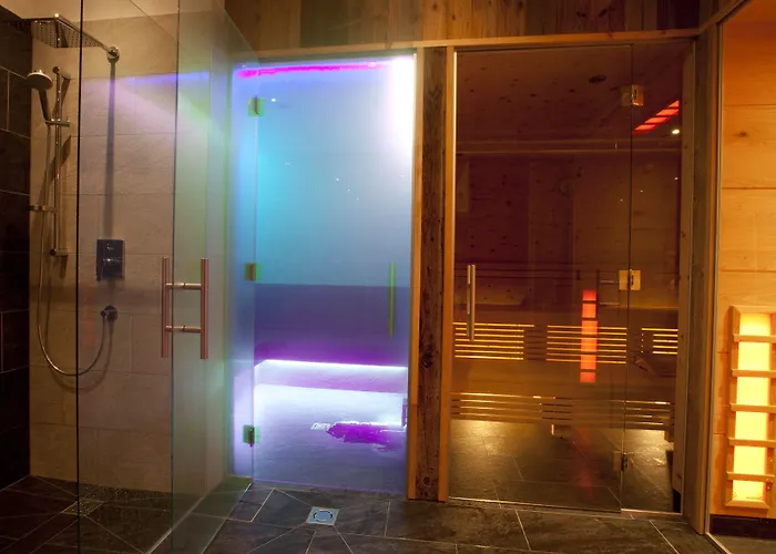 Palazi & アパートホテル 4*