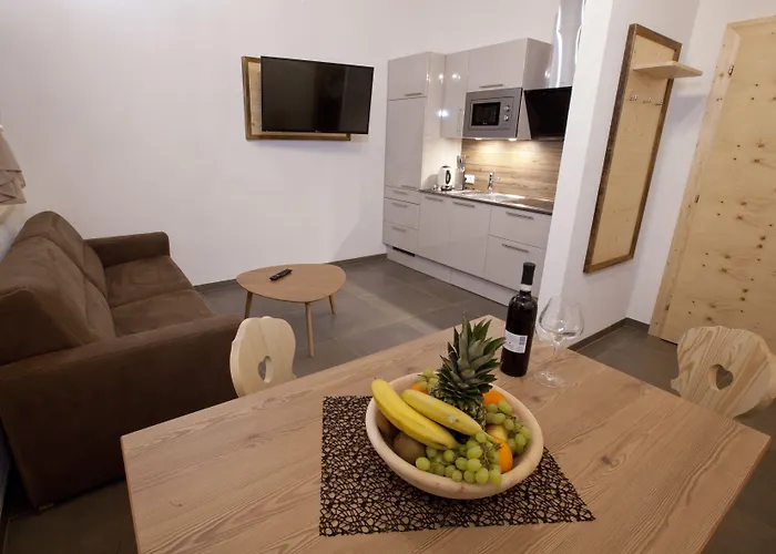 Palazi & アパートホテル ナウダース