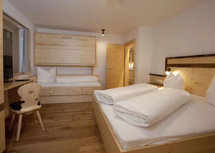 アパートホテル Palazi &