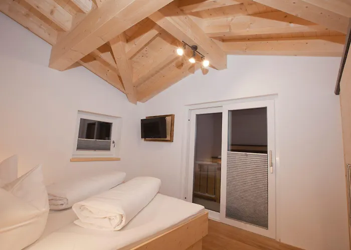 Palazi & アパートホテル ナウダース