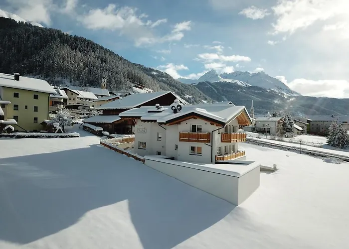 Palazi & アパートホテル