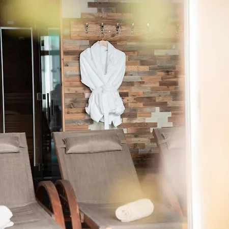 Aparthotel Palazi & - Bike, & Wellness In