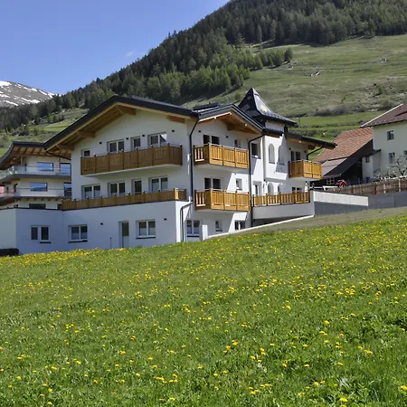 Aparthotel Palazi & - Bike, & Wellness In 4*