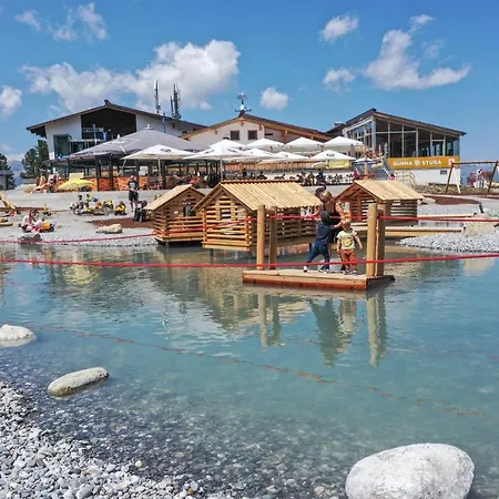 Apartahotel Palazi & 4*