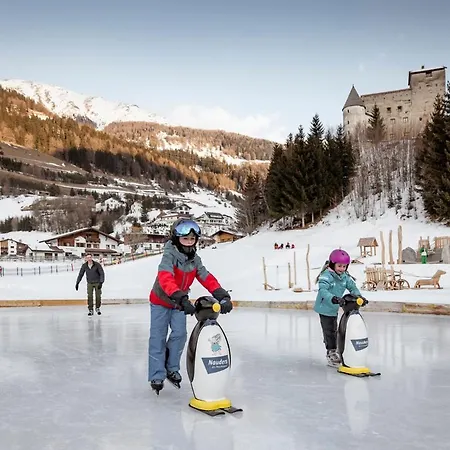 Palazi & Apartahotel 4*