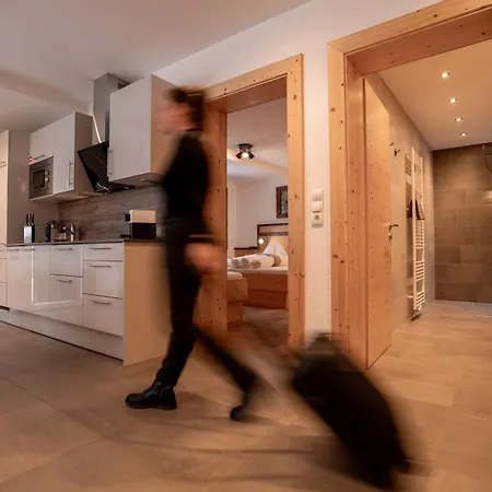 Palazi & Apartahotel 4*