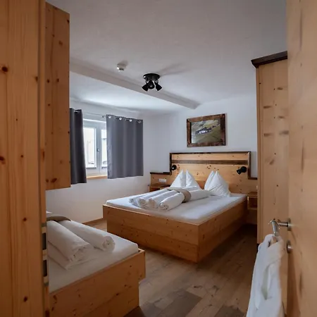 Palazi & Aparthotel